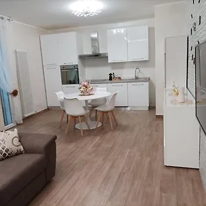 Casa Micaela Apartment